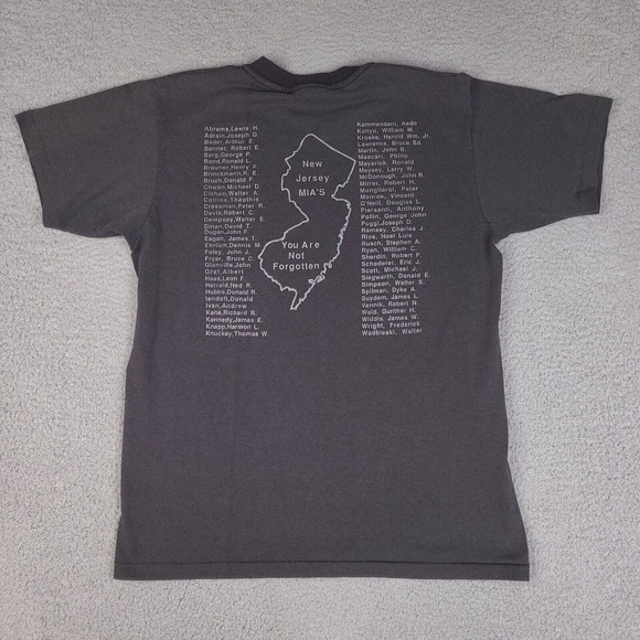 Vintage POW MIA's New Jersey T-Shirt Mens Large Gray Not Forgotten Single Stitch - Picture 1 of 16